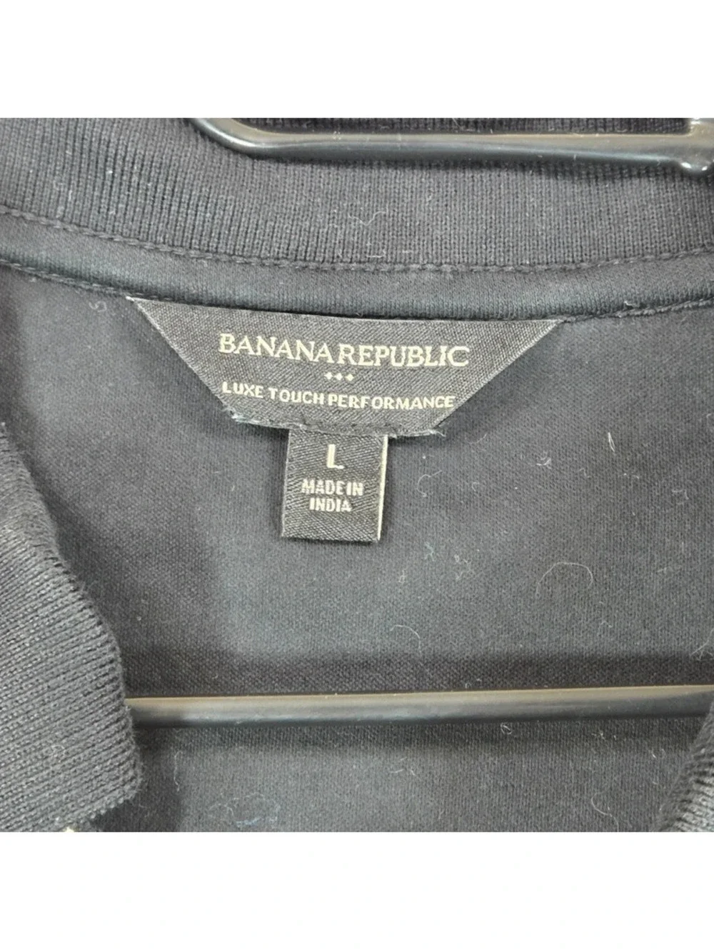 Banana Republic short-sleeve V-neck polo Large